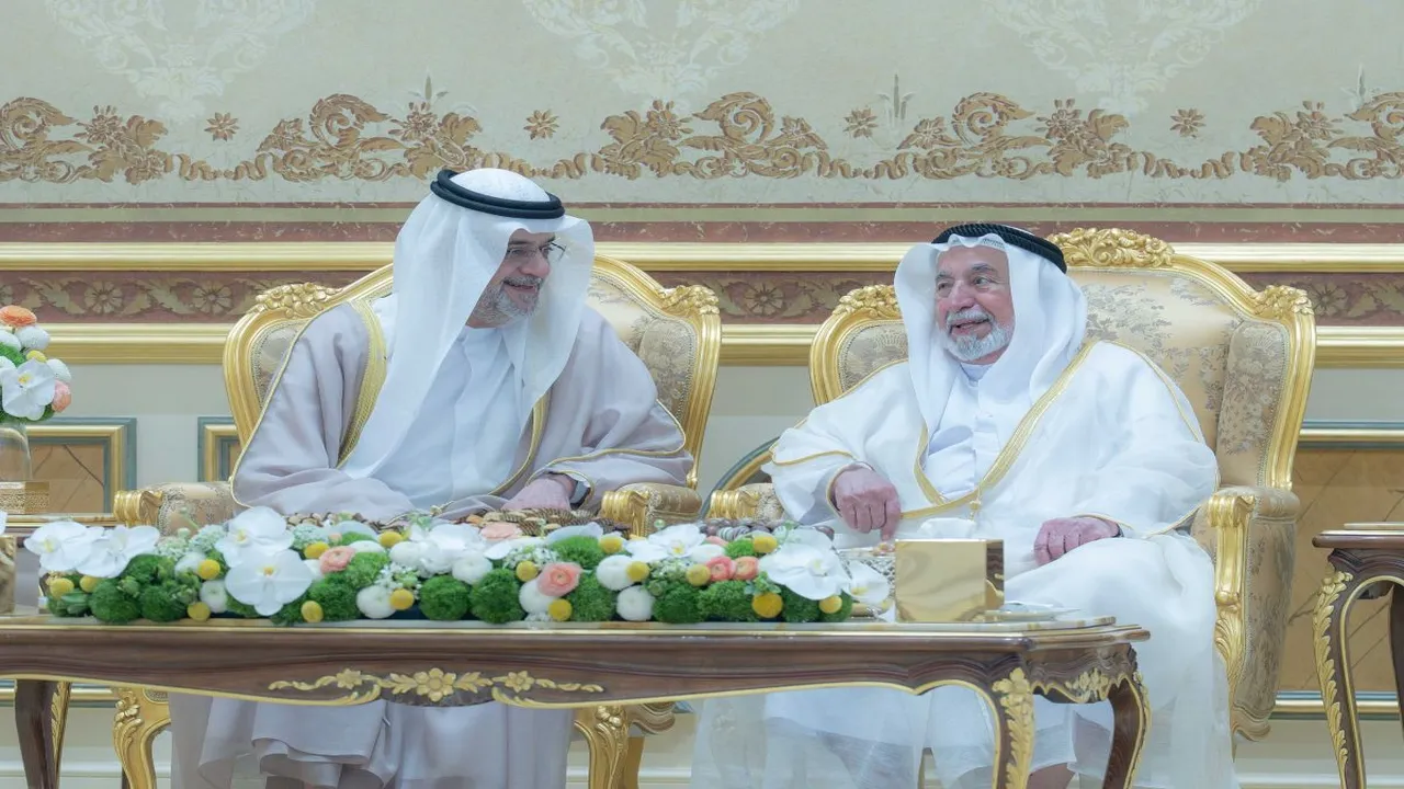 حاكم الشارقة يستقبل المهنئين بمناسبة عيد الأضحى المبارك